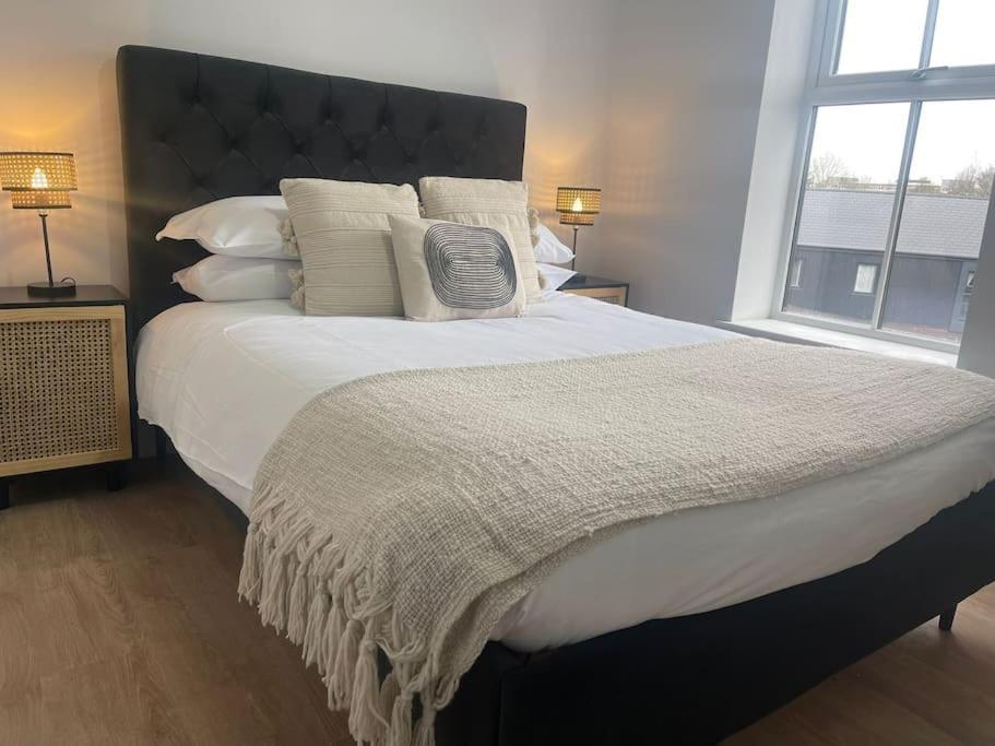 Trendy Apartment In Cardiff Free Parking Dış mekan fotoğraf