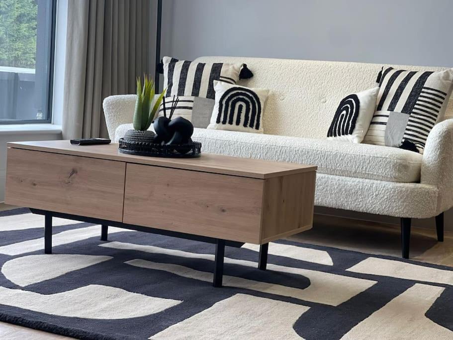 Trendy Apartment In Cardiff Free Parking Dış mekan fotoğraf